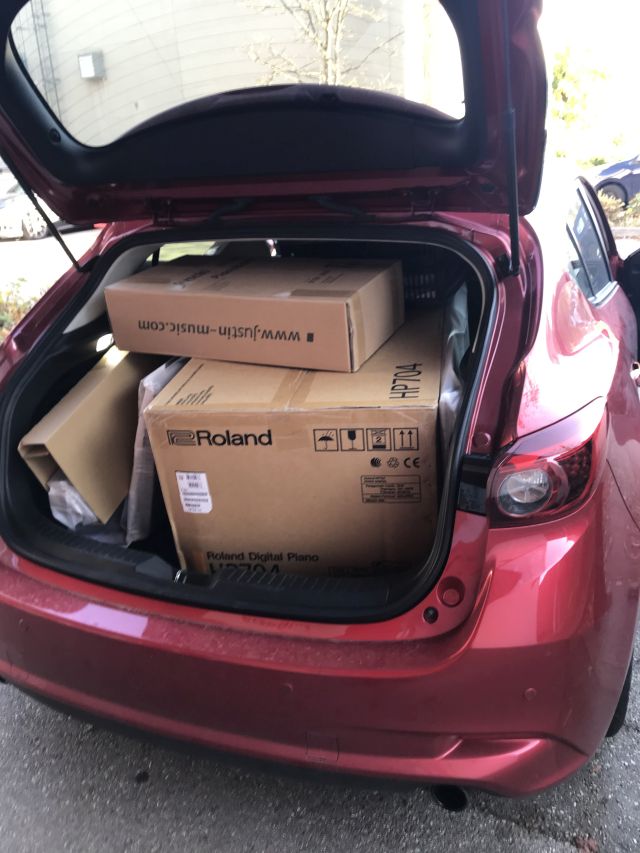 Aschheim Klavier im auto